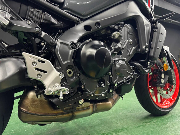 2021 Yamaha MT-09 (FZ-09), серый, 1150000 рублей - вид 19