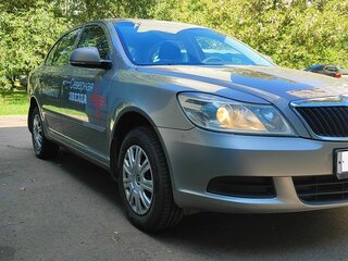 2013 Skoda Octavia II (A5) Рестайлинг, бежевый, 770000 рублей, вид 3