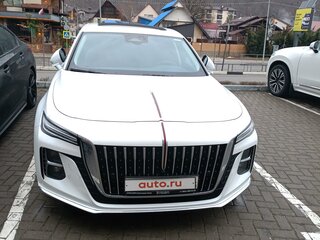 2023 Hongqi H5 II, белый, 7000000 рублей, вид 1