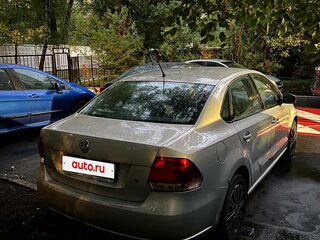 2013 Volkswagen Polo V, жёлтый, 600000 рублей, вид 5
