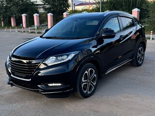 2017 Honda Vezel I, чёрный, 2050000 рублей, вид 1