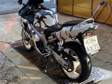 2001 Honda CBR 600F, серебристый, 390000 рублей, вид 2