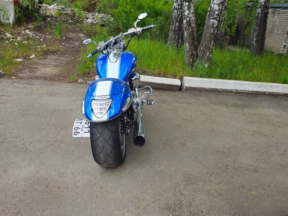 2011 Suzuki Boulevard M109R, синий, 1500000 рублей - вид 5