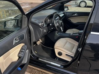 2013 Mercedes-Benz B-Класс 200 II (W246), чёрный, 900000 рублей, вид 5