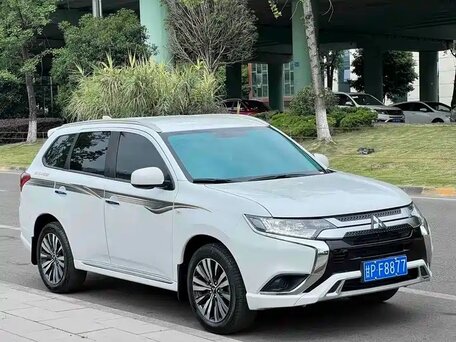 Mitsubishi Outlander III Рестайлинг 3