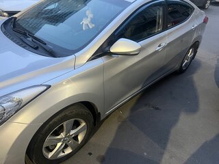 2013 Hyundai Elantra V (MD), серебристый, 1400000 рублей, вид 5