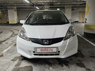 2011 Honda Fit II, белый, 900000 рублей, вид 1