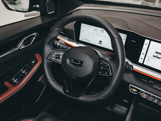 2026 Geely Coolray I Рестайлинг 2, серый, 2964990 рублей, вид 3