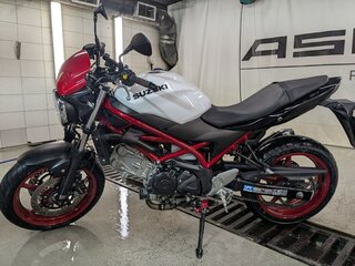 2021 Suzuki SV 650, белый, 550000 рублей, вид 2