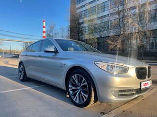 2010 BMW 5 серии Gran Turismo 530d xDrive VI (F10/F11/F07), серебристый, 1700000 рублей, вид 2