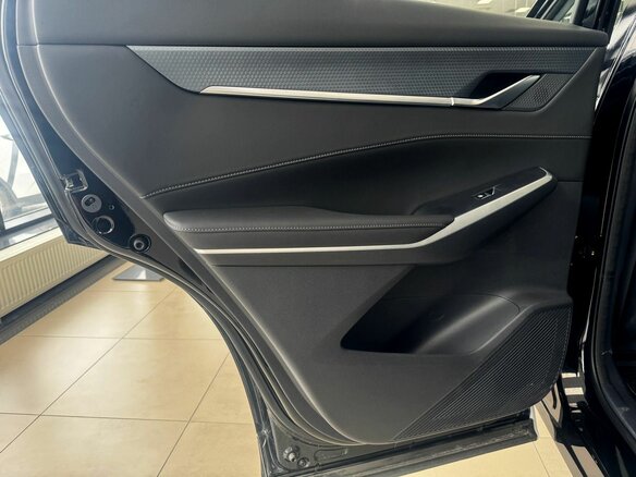 2025 Changan CS75 Plus III, чёрный, 4189900 рублей - вид 12