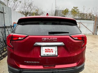 2022 GMC Terrain II Рестайлинг, красный, 2500000 рублей, вид 3