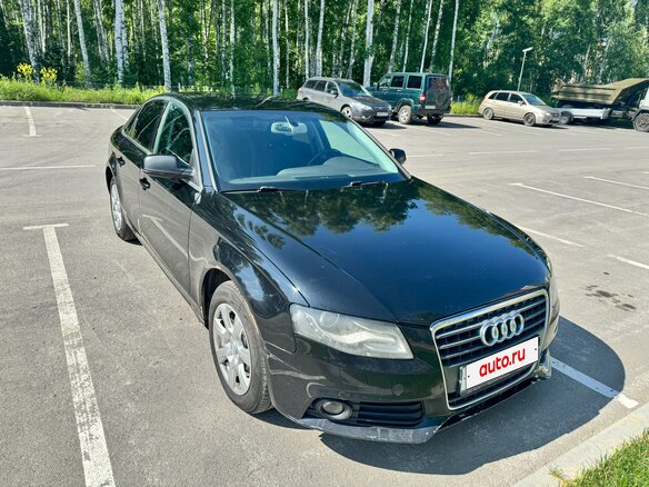 2010 Audi A4 IV (B8), чёрный, 899000 рублей