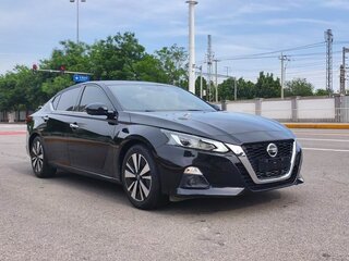 2022 Nissan Altima VI (L34), чёрный, 1720000 рублей, вид 4
