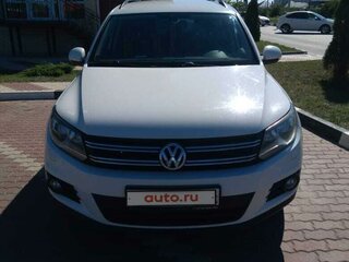 2011 Volkswagen Tiguan I Рестайлинг, белый, 1000000 рублей, вид 2