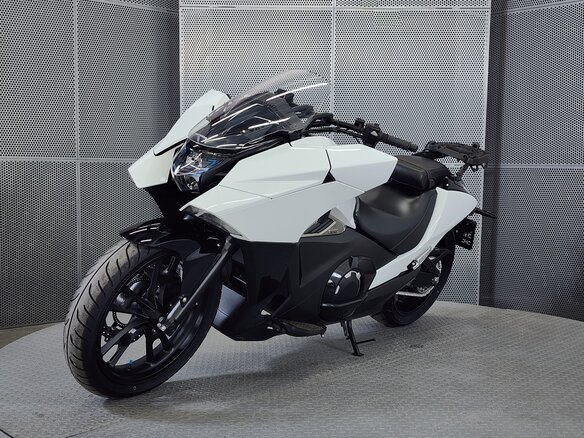 2016 Honda NM4, белый, 599000 рублей - вид 3