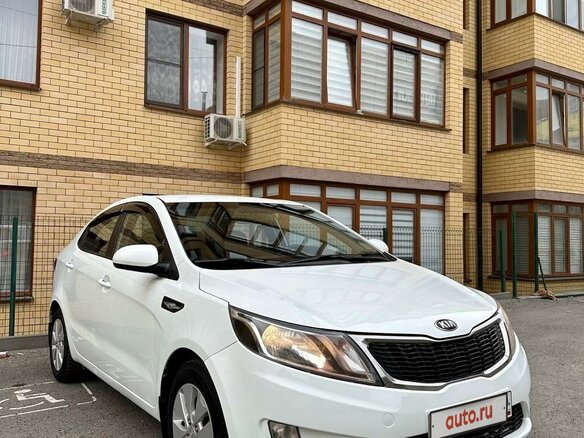 2012 Kia Rio 4-speed III, белый - вид 3