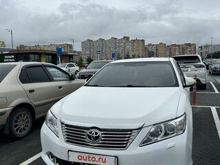 2014 Toyota Camry VII (XV50), белый, 1450000 рублей, вид 5