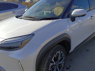 2023 Toyota Yaris Cross I, белый, 2230000 рублей, вид 5
