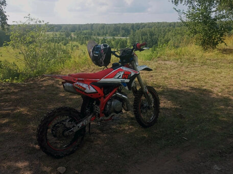 2024 Apollo Thunder, красный, 72000 рублей, вид 2
