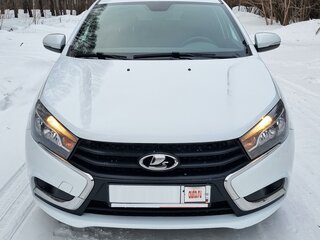 2019 Lada (ВАЗ) Vesta I, белый, 899500 рублей, вид 4