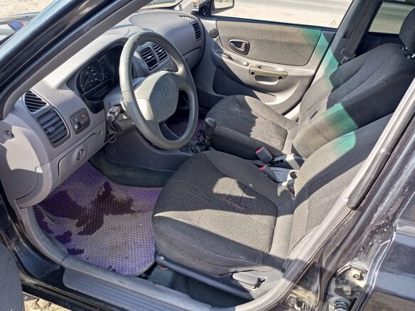 2011 Hyundai Accent ТагАЗ II, чёрный, 250000 рублей - вид 9