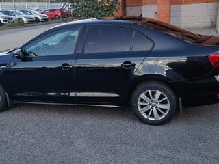 2013 Volkswagen Jetta VI, чёрный, 1000000 рублей, вид 4