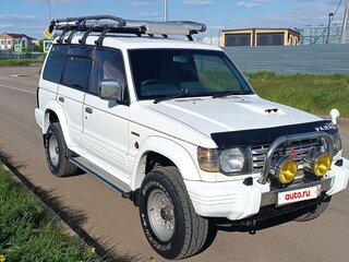 1996 Mitsubishi Pajero II, белый, 1400000 рублей, вид 3
