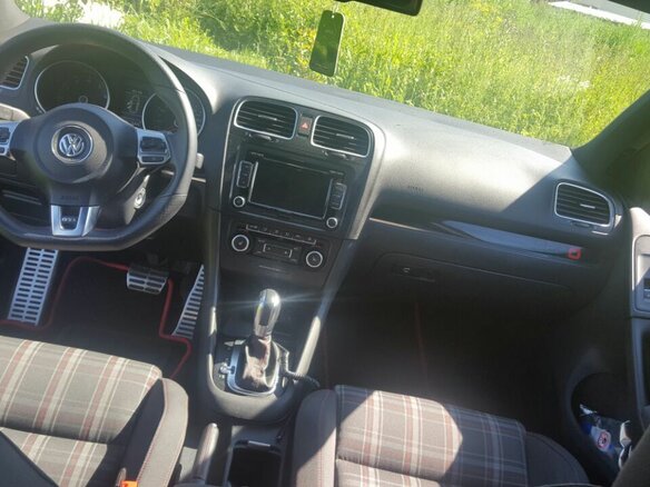 2012 Volkswagen Golf GTI VI, чёрный - вид 1