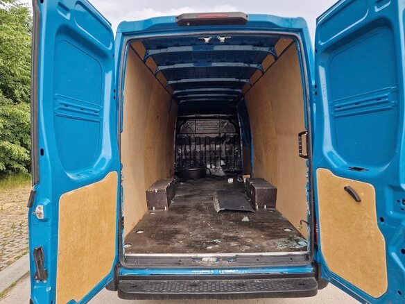 2018 Iveco Daily, синий, 2880000 рублей - вид 7