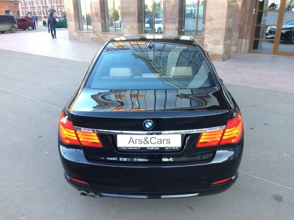 2010 BMW 7 серии 730d V (F01/F02/F04), чёрный - вид 5