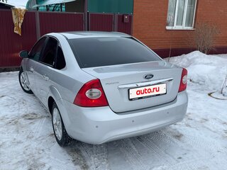 2008 Ford Focus II Рестайлинг, серебристый, 580000 рублей, вид 4