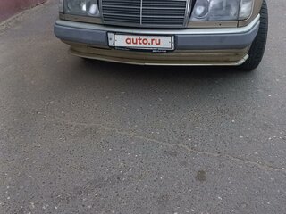 1989 Mercedes-Benz W124 260, золотистый, 245000 рублей, вид 2