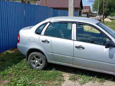 2010 Lada (ВАЗ) Kalina I, серебристый, 250000 рублей, вид 3