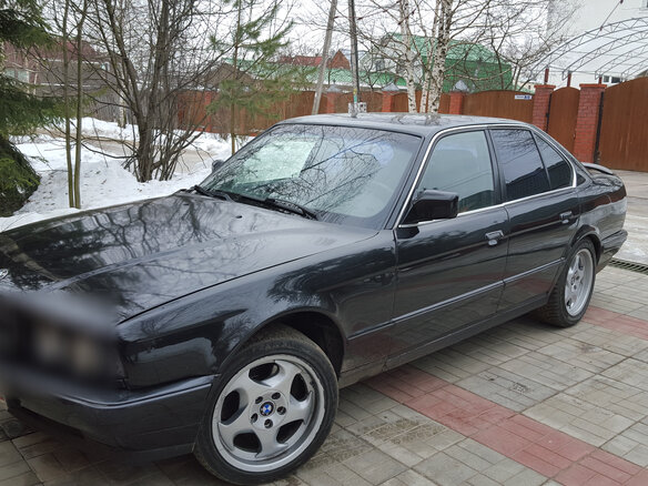 1991 BMW 5 серии 535i III (E34), чёрный - вид 3