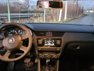 2014 Skoda Octavia III (A7), белый, 600000 рублей, вид 4