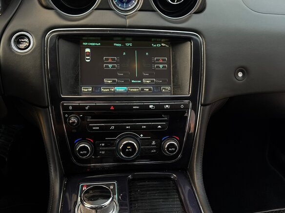2011 Jaguar XJ IV (X351), серый, 1500000 рублей - вид 11