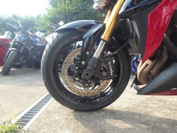2015 Suzuki GSX-S 1000, красный, 800000 рублей - вид 10