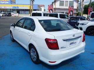 2021 Toyota Corolla Axio XI (E160, E170) Рестайлинг 2, белый, 1050217 рублей, вид 4