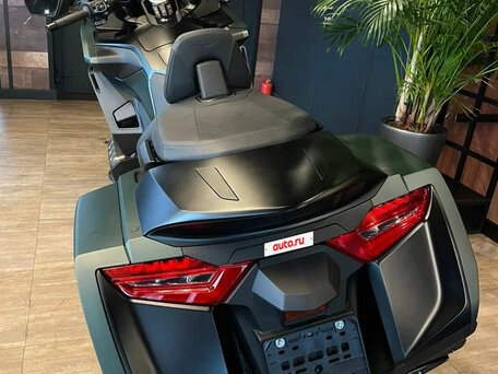 2024 Honda GL 1800 Gold Wing, зелёный, 3595000 рублей, вид 4