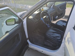 2011 Skoda Fabia II Рестайлинг, белый, 350000 рублей, вид 2