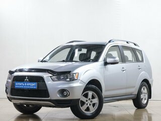 2011 Mitsubishi Outlander II Рестайлинг, серебристый, 1099000 рублей, вид 3
