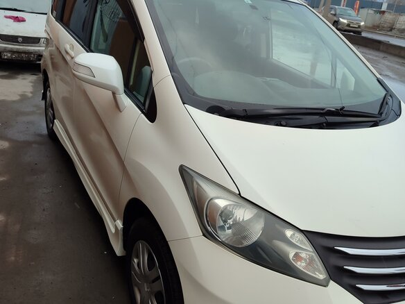 2008 Honda Freed I, белый, 1150000 рублей - вид 13