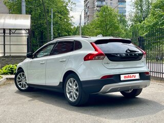 2016 Volvo V40 Cross Country I Рестайлинг, белый, 1600000 рублей, вид 5