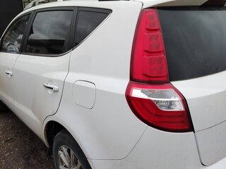 2016 Geely Emgrand X7 I Рестайлинг, белый, 700000 рублей, вид 4