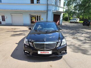 2011 Mercedes-Benz E-Класс 300 IV (W212, S212, C207), чёрный, 1390000 рублей, вид 3