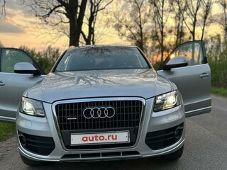 2010 Audi Q5 8tiptronic I (8R), серебристый, 1635000 рублей, вид 1