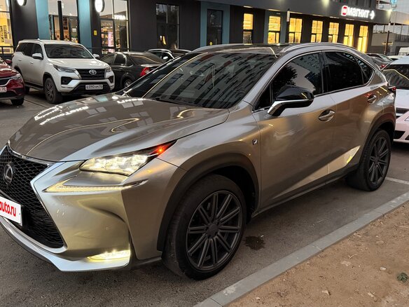 2017 Lexus NX 300 I Рестайлинг, серый, 3000000 рублей - вид 2