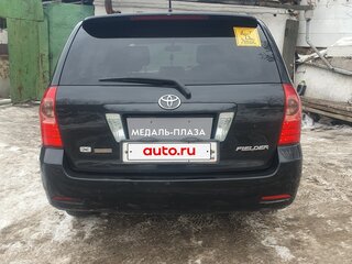 2006 Toyota Corolla Fielder IX (E120, E130) Рестайлинг, чёрный, 615000 рублей, вид 3
