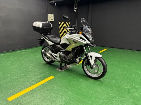 2017 Honda NC 750X, белый, 875000 рублей, вид 3